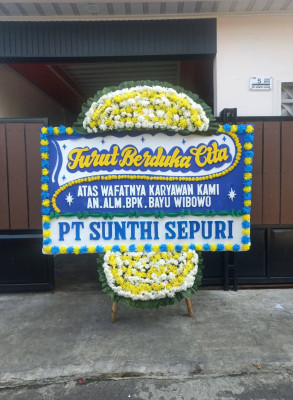 Papan Bunga Duka di Sumber Rejo